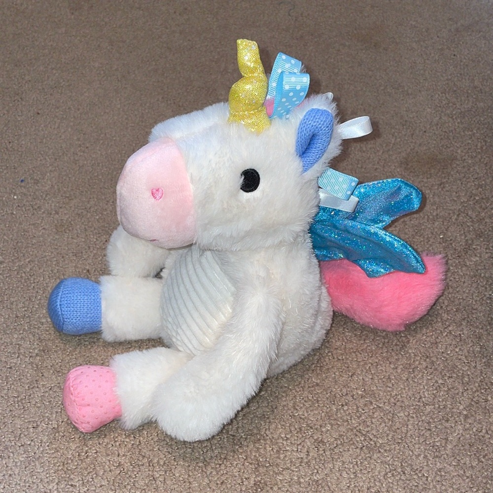 Unicorn baby toy rattler Make Believe Ideas Ltd NWOT